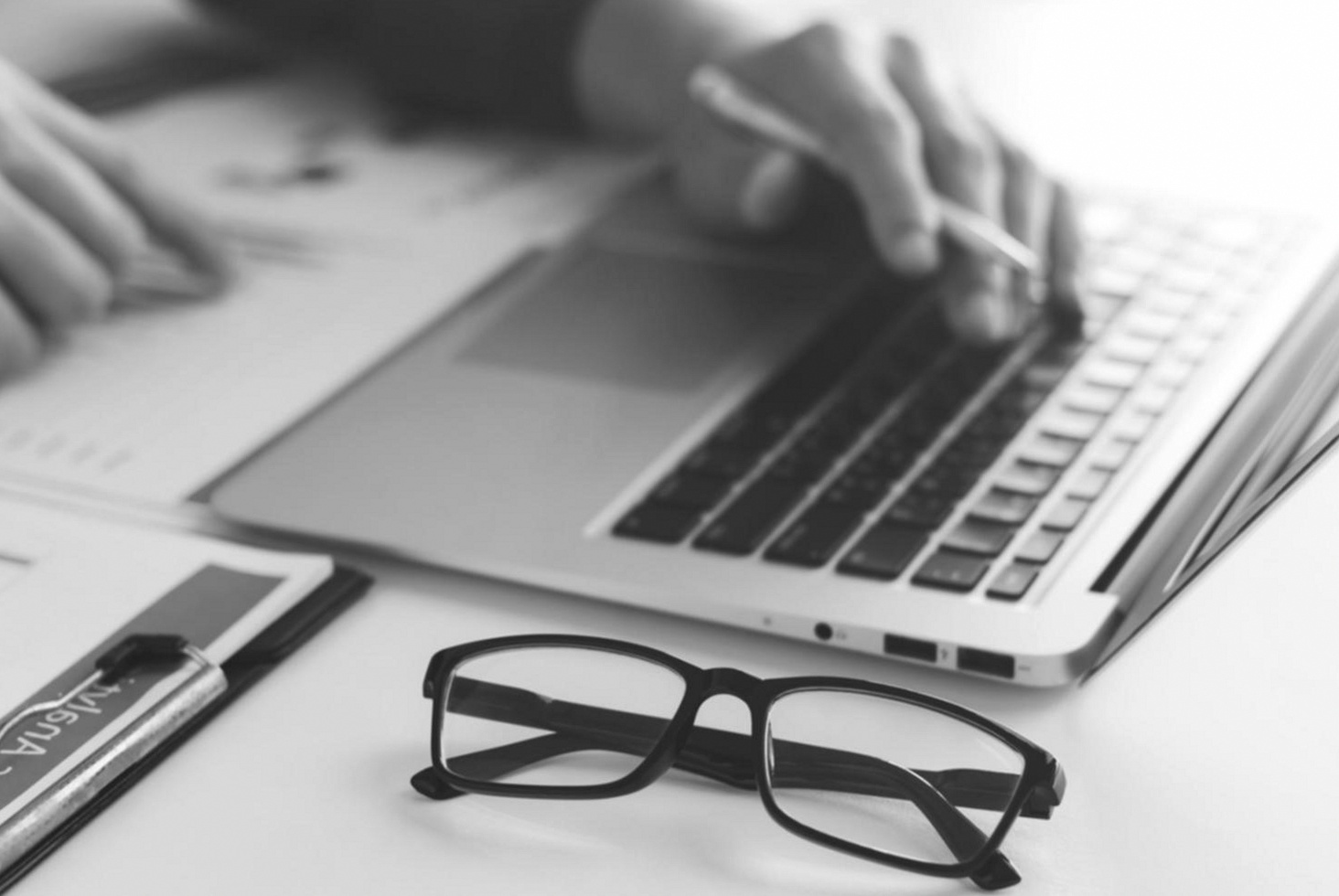 Connexions entre sujets de recherche de mots-clés